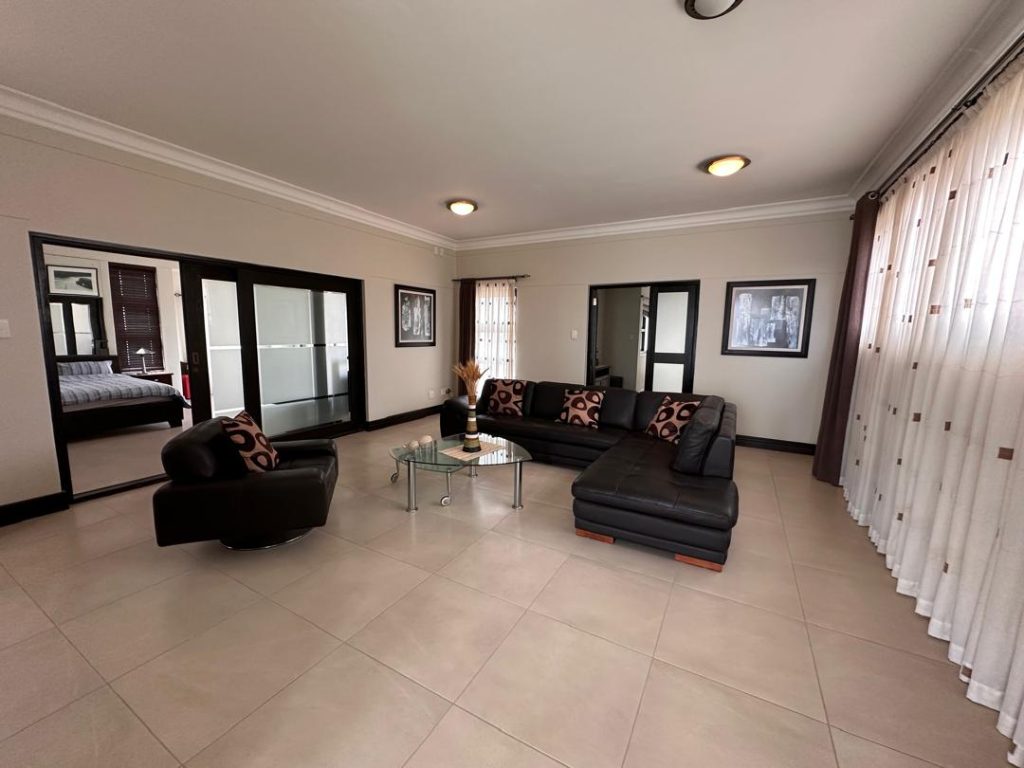 Seating sun room